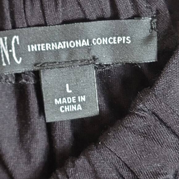 INC International Concepts A Symmetrical Black and White Tank Top Size L - Picture 2 of 7